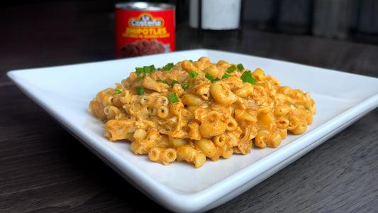 Healthy Chipotle Chicken Mac & Cheese